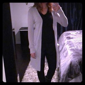Gray district knit long cardigan with pockets